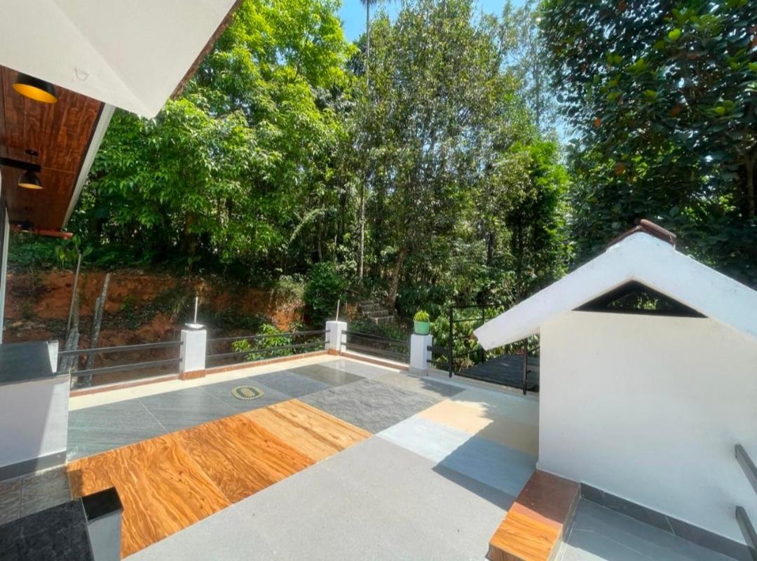 Tjmaryland Villa Pinangode Esterno foto