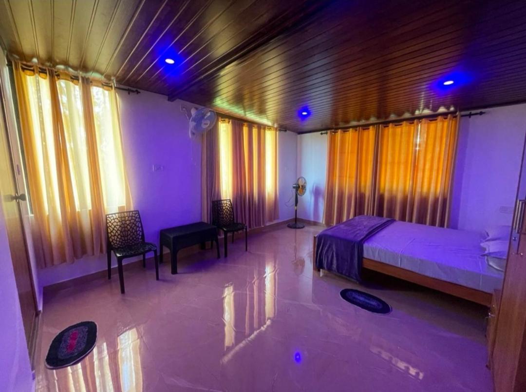 Tjmaryland Villa Pinangode Esterno foto